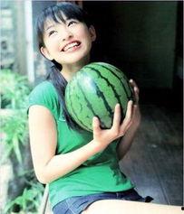 小郭吃瓜爆料是真的吗,真相揭秘，是真是假？